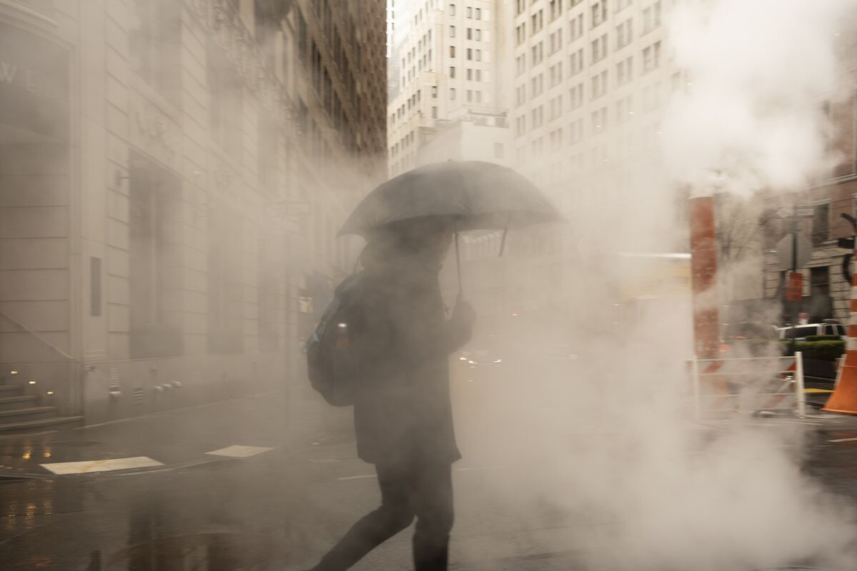 Investors Hunt for Safe Havens as Inflation Bloomberg