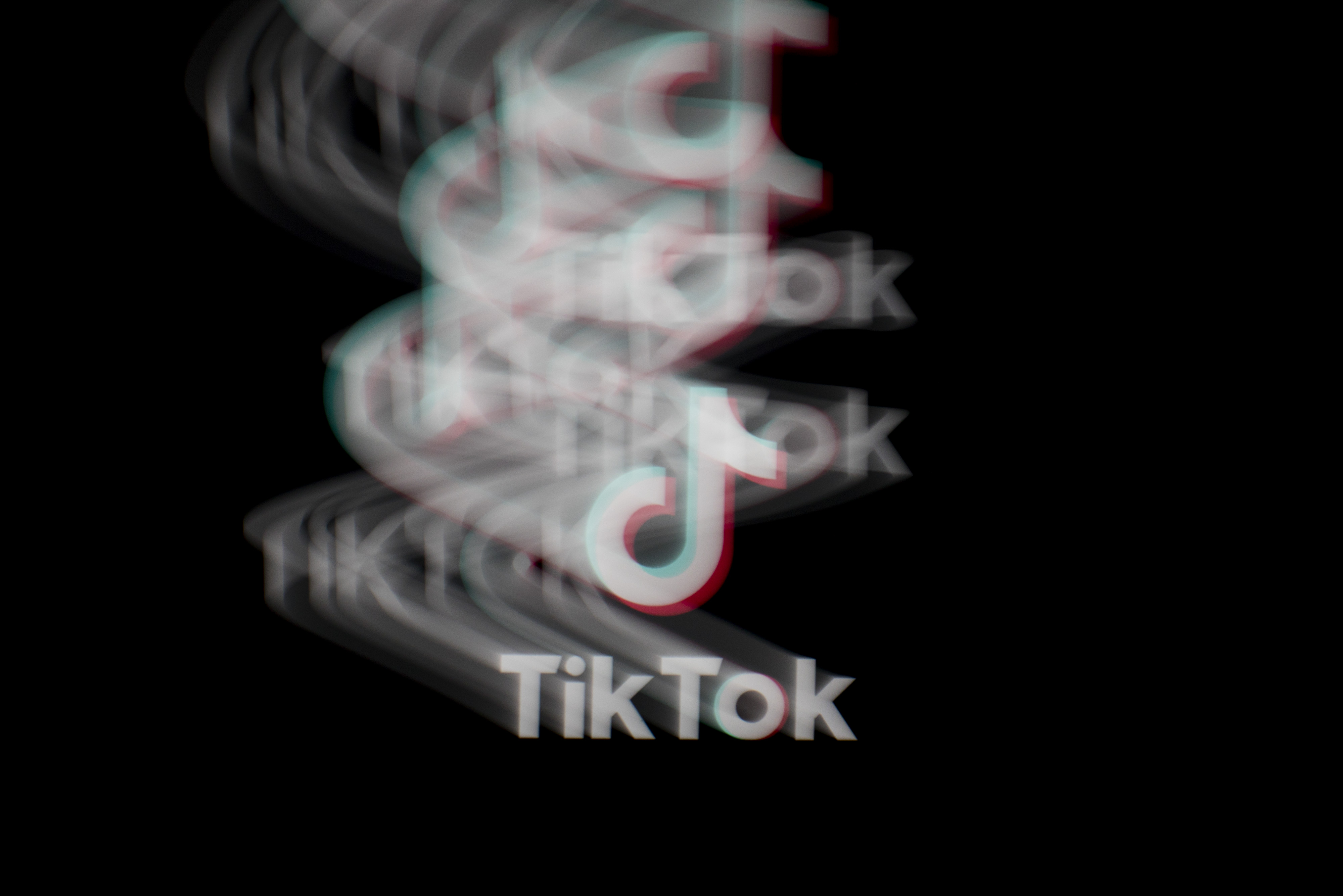Tiktok Faces Privacy Lawsuit On Behalf Of Millions Of Children Bloomberg