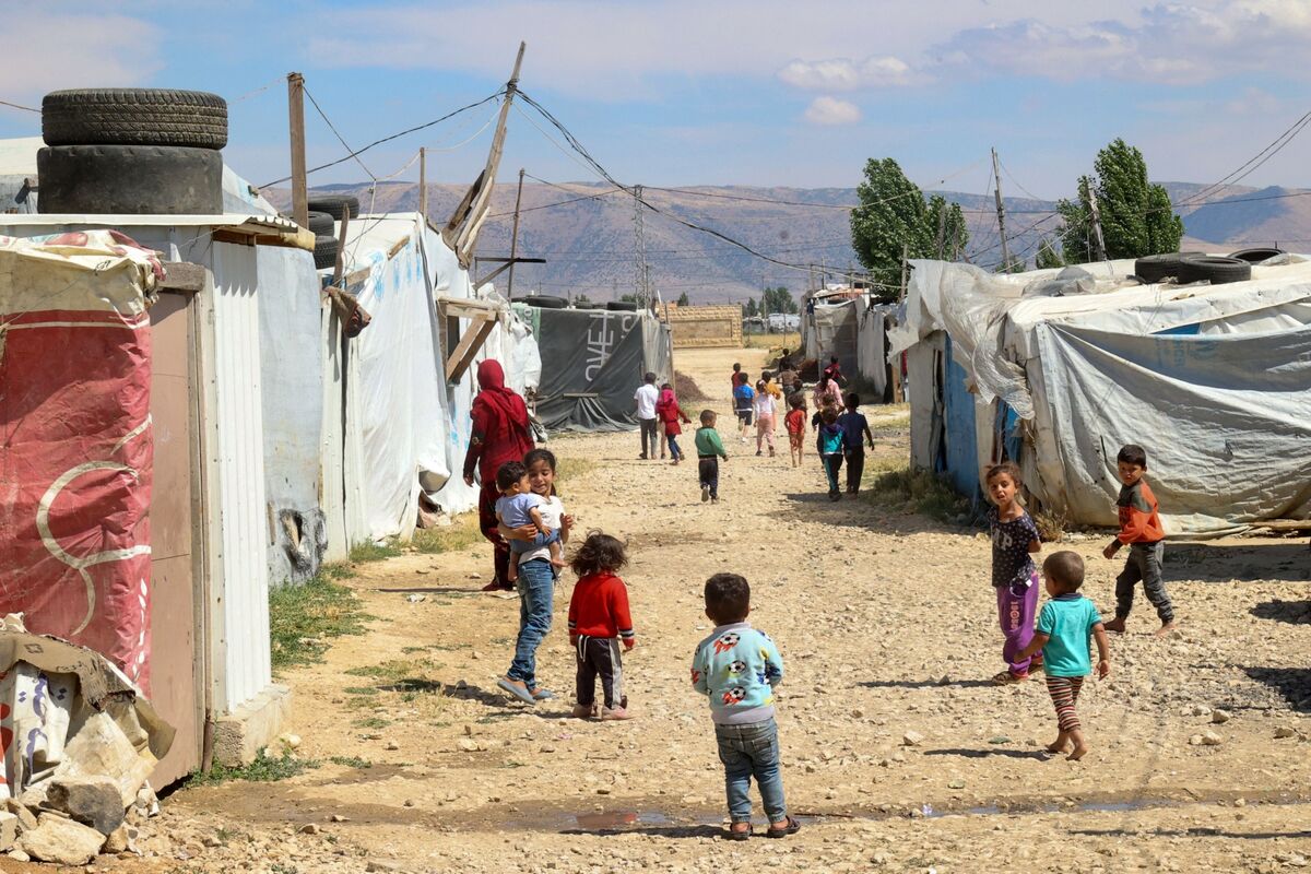 EU Offers Lebanon €1 Billion to Help Manage Syrian Refugees - Bloomberg