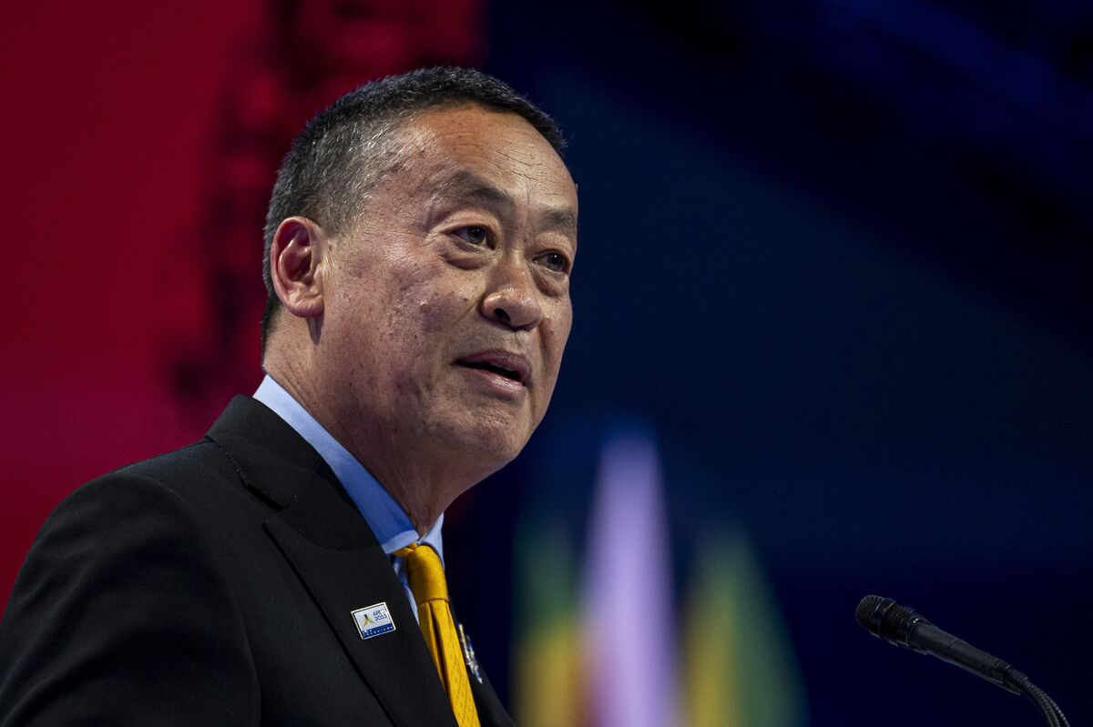 Thai PM, BOT Chief Discuss Rates as Deflation Fuels Easing Call