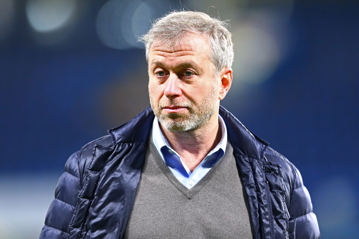 🟪"Il Regno Unito contro Abramovich: 2,34 miliardi di sterline per l'Ucraina dalla vendita del Chelsea"