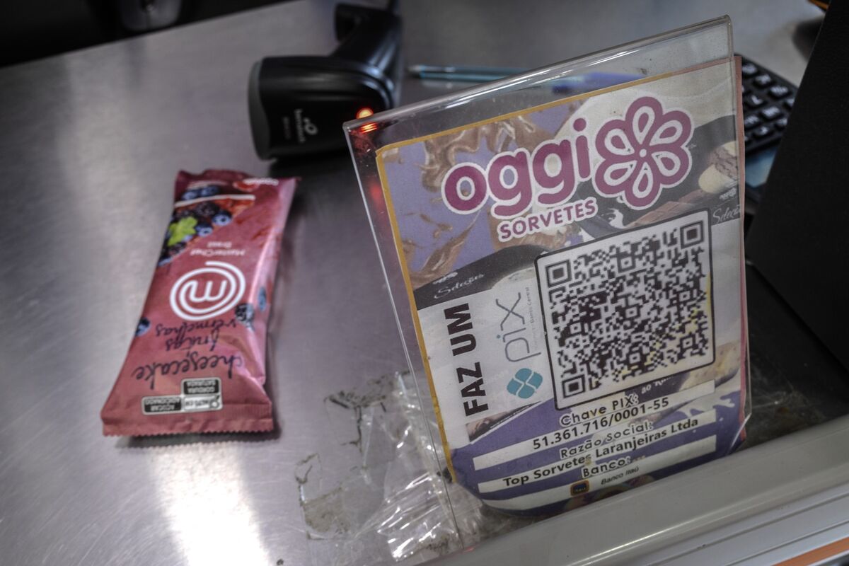 WhatsApp, Generative AI Propel Brazil Into the Future of Finance - Bloomberg