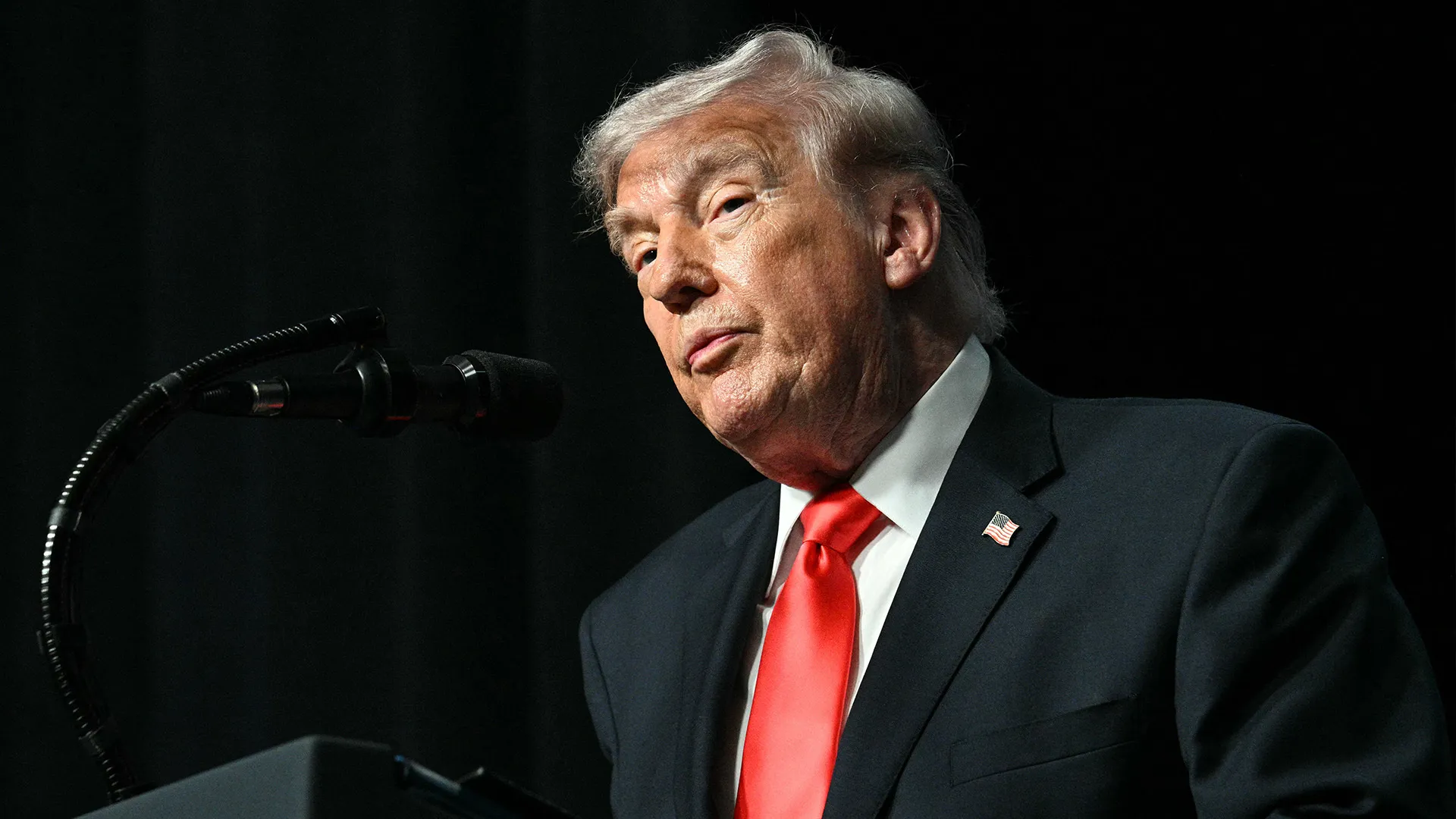 Watch Trump Rues State of Iran Talks, Says Prefers Not to Strike - Bloomberg