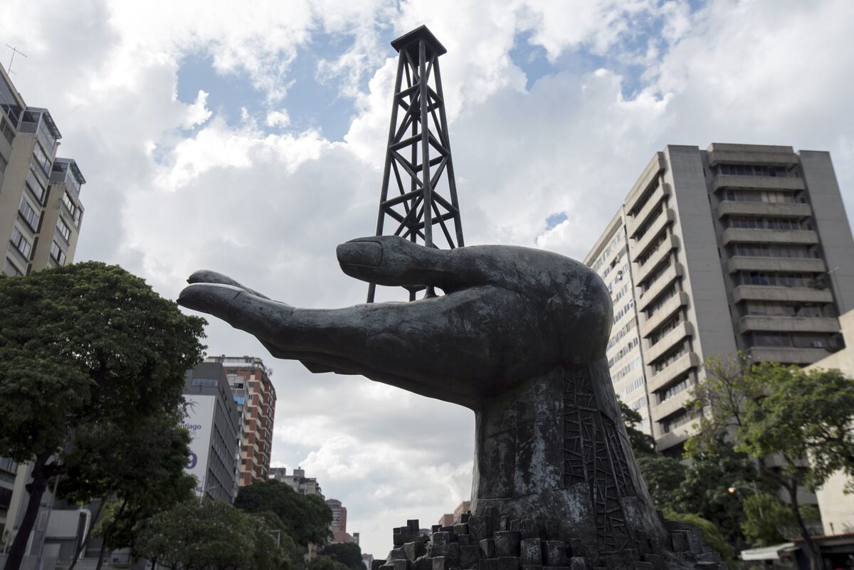 bloomberg.com - Peter Millard - Oil Wildcatters Seek a Piece of Venezuela Despite Quakes