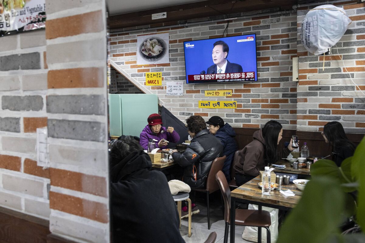 South Korea’s Economy Struggles to Grow Amid Political Crisis