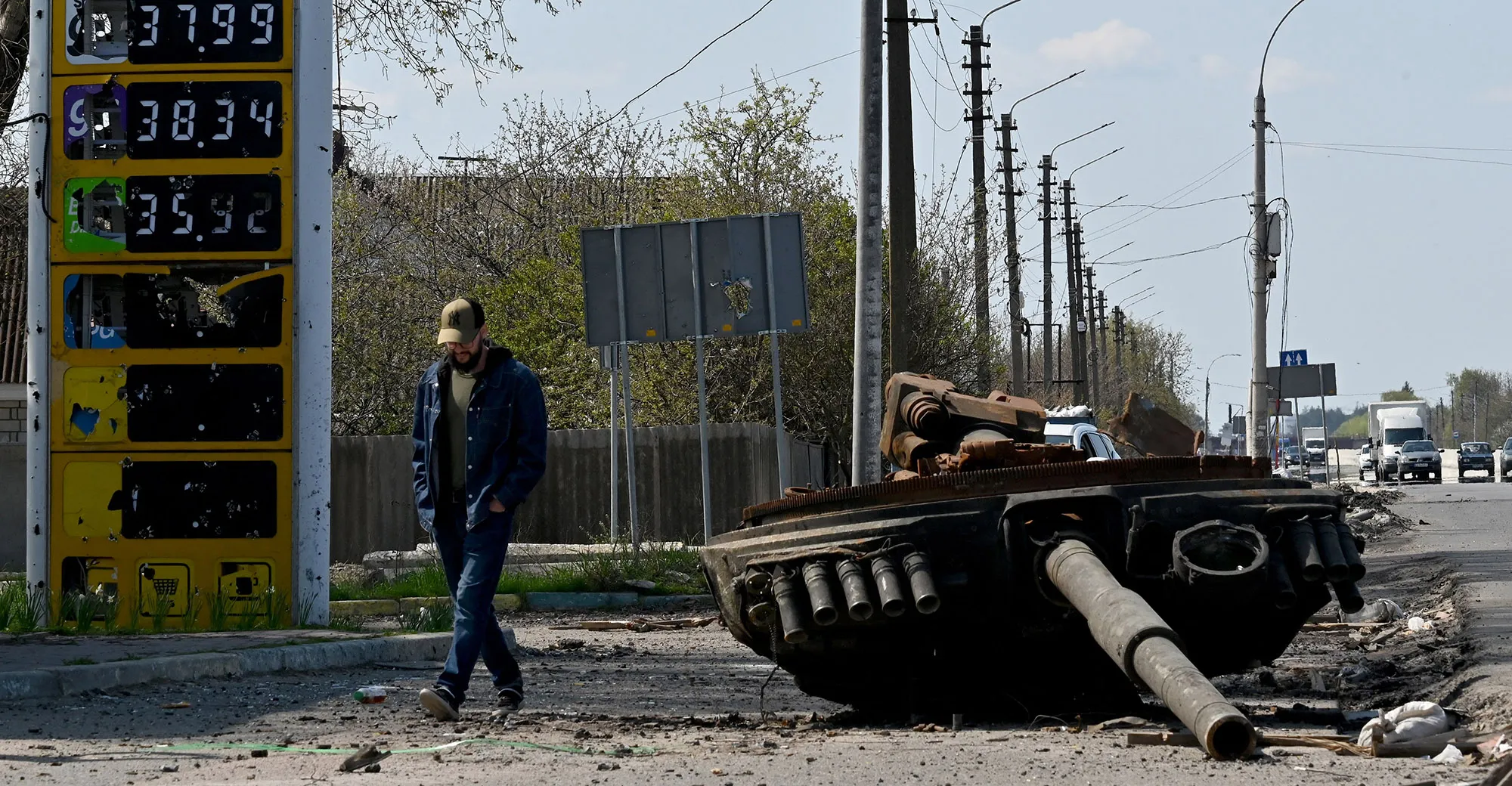 The turret of a destroyed Russian tank&nbsp;in the village of Skybyn, Ukraine.