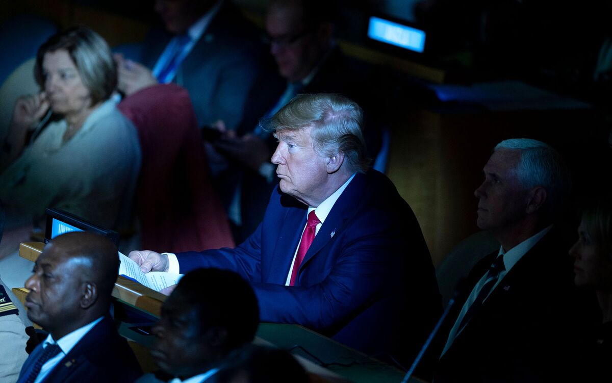 Trump Goes To UN Climate Summit For 15 Minutes After Criticism - Bloomberg