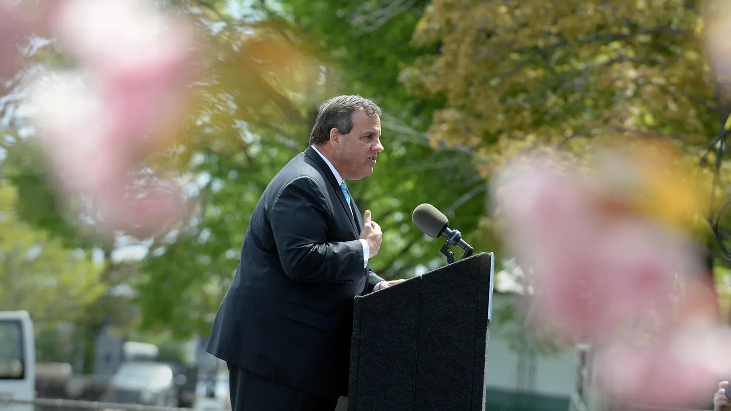 New Jersey Gov. Chris Christie gives a speech on foreign policy at Prescott Park May 18, 2015 in Portsmouth, New Hampshire.
