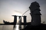 Singapore's Economy Beats 2022 Forecast With Year-End Boost