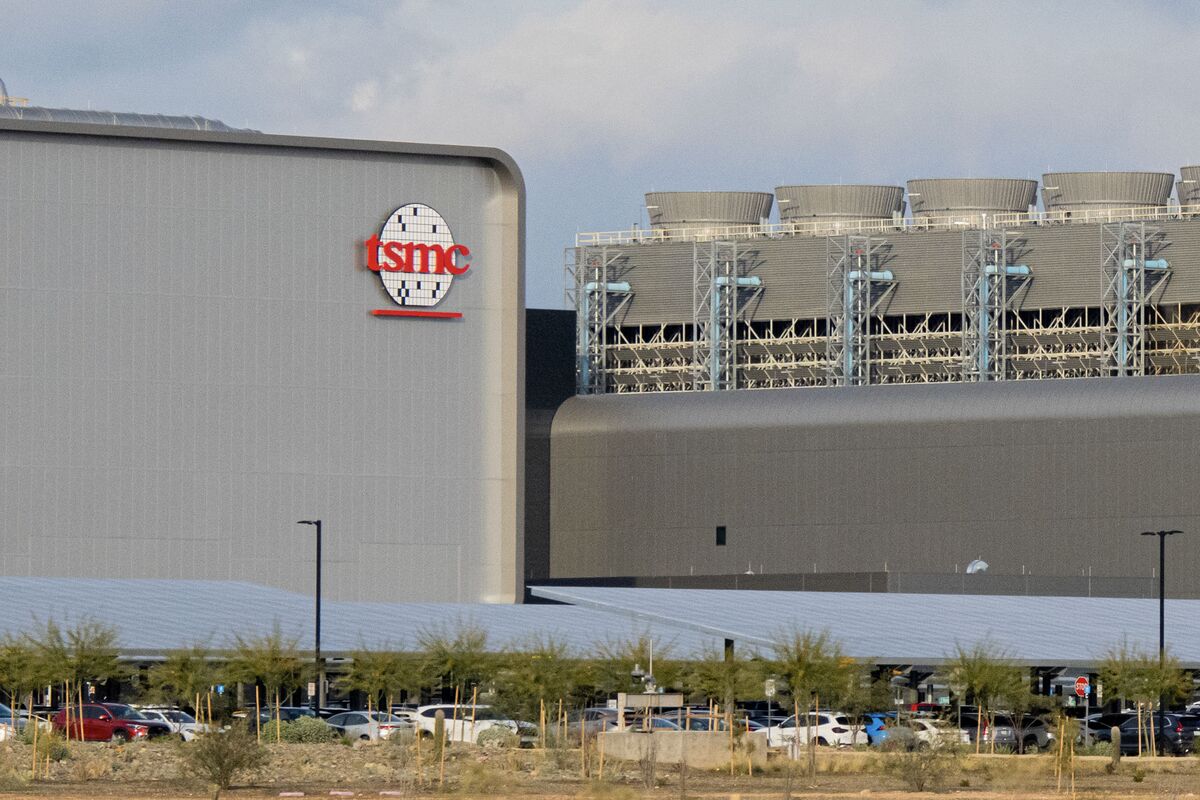 A US official says TSMC plans to spend an additional $100B to build four new US chip fabs, bringing total pledge to $265B as part of a broader US-Taiwan deal (Bloomberg)