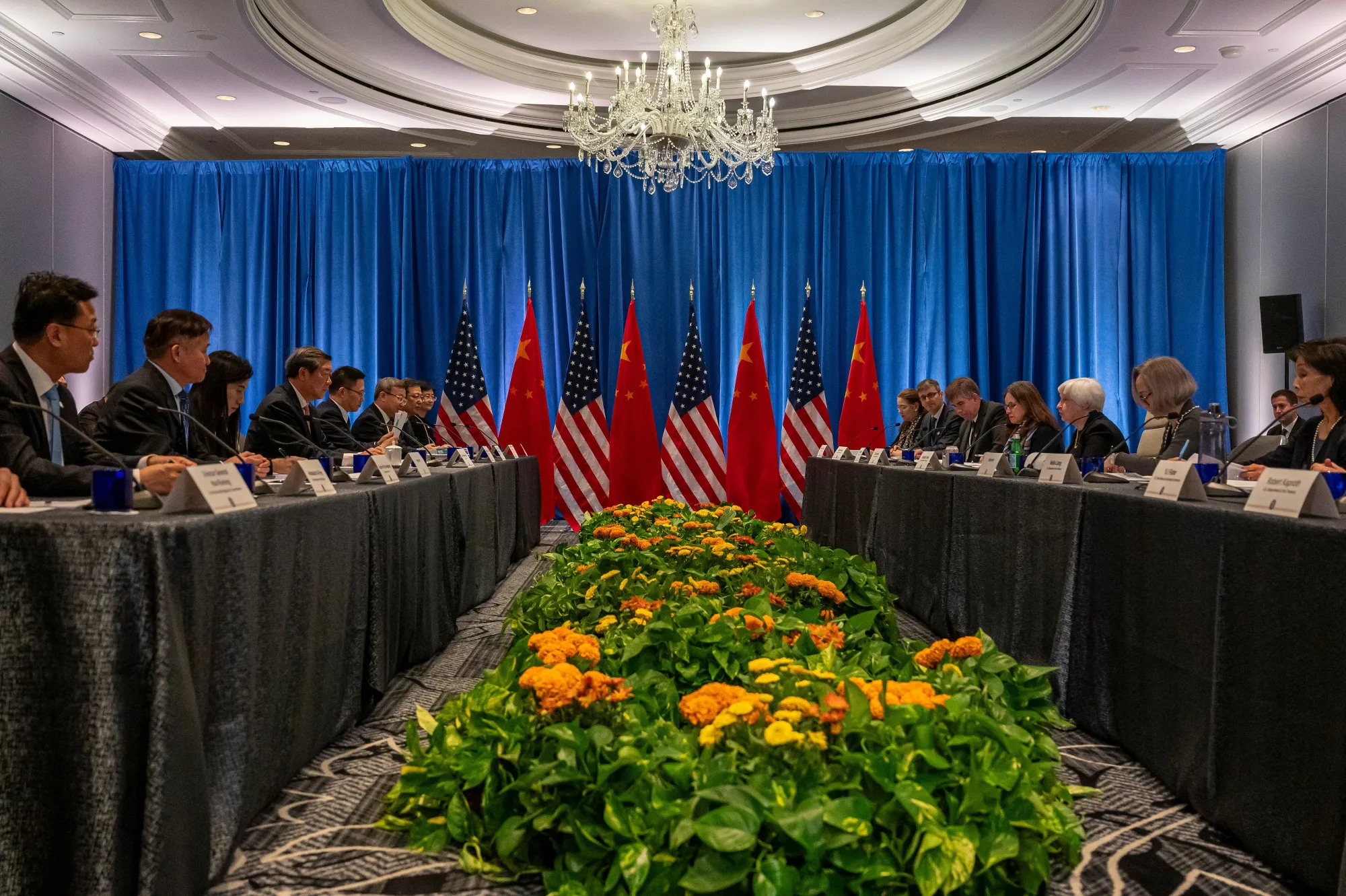 Janet Yellen and He Lifeng during a meeting in San Francisco, California, on Nov. 9.