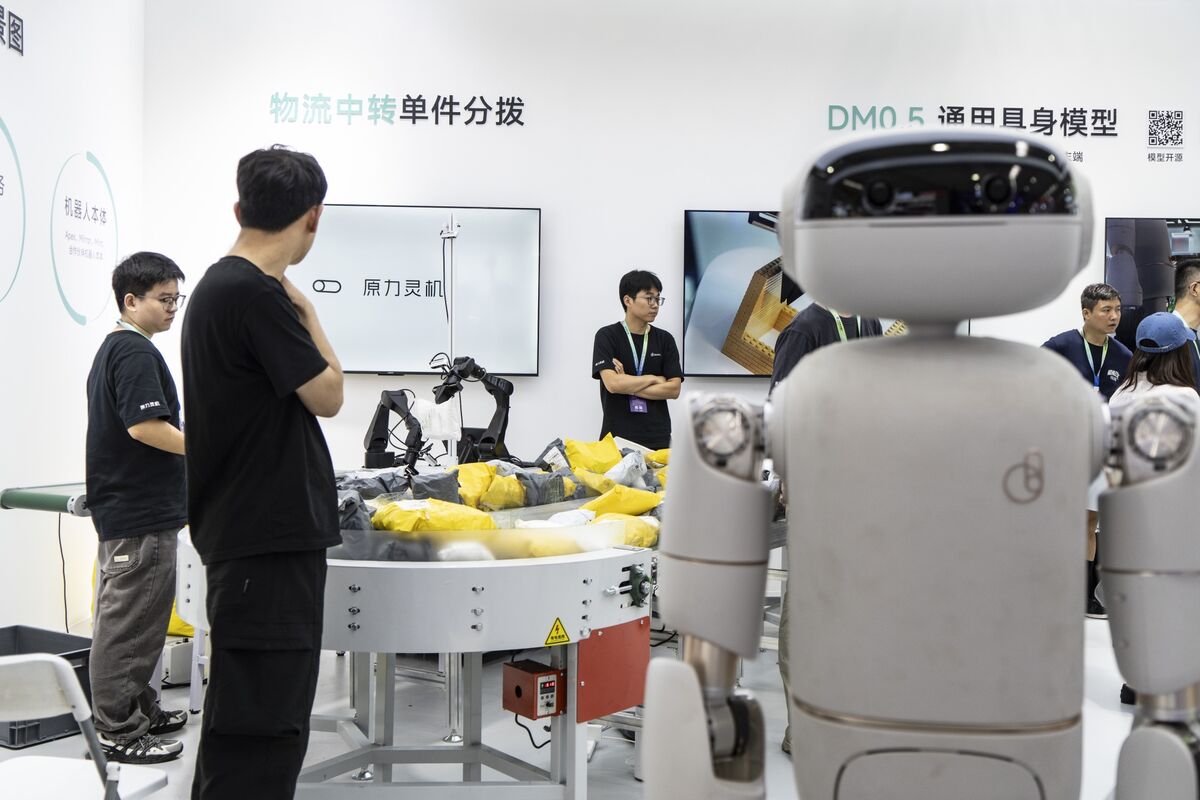 Alibaba-Backed Robot Firm Seeks $3 Billion Value in New Funding