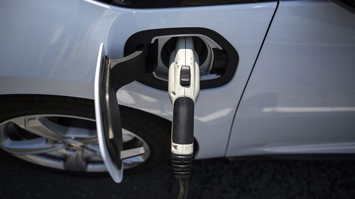 Global EV Charging Points Hit 1 Million Threshold - Bloomberg