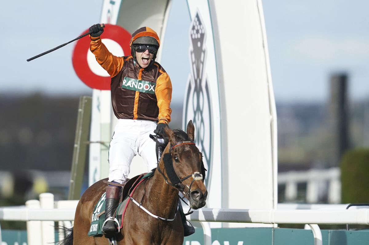 Amateur Jockey Wins Grand National in