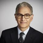 Headshot of Mark S Hoplamazian