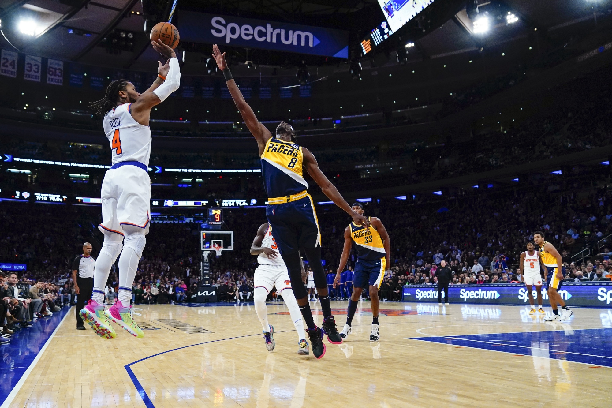 Knicks Limit Pacers to 2 Baskets in 4th Quarter, Win 9284 Bloomberg