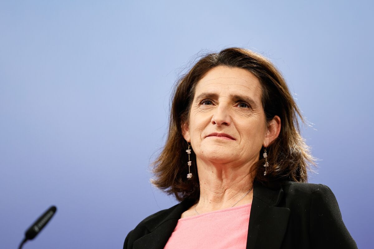 EU Won’t Be Cowed by Musk and Trump Attacks, Ribera Warns