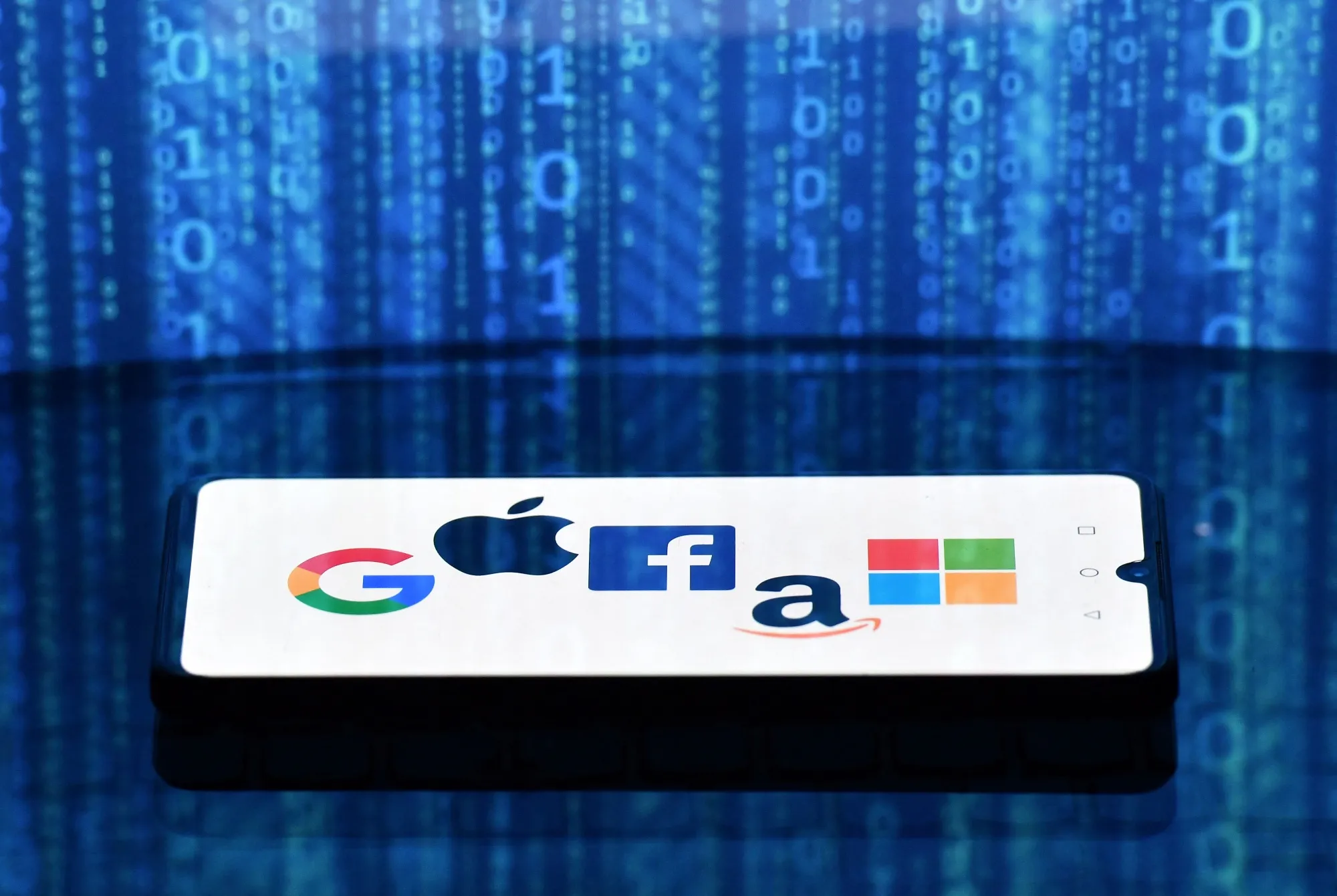 Other than Apple, big technology companies have been paring their workforces.&nbsp;