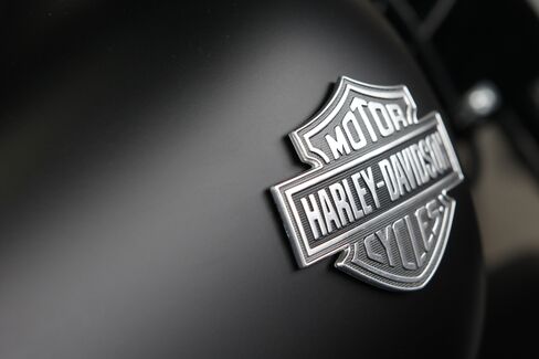 Harleys With Joysticks End Century of Bike-Design Inertia