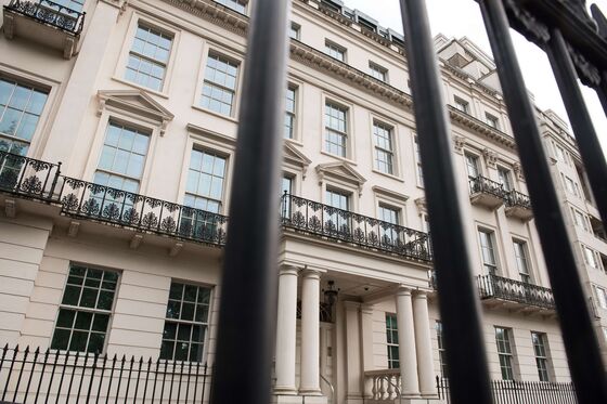 London Mansion Sale for Over $262 Million Set to Shatter Record