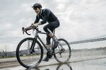  A bespoke titanium frame is splashy, not flashy.