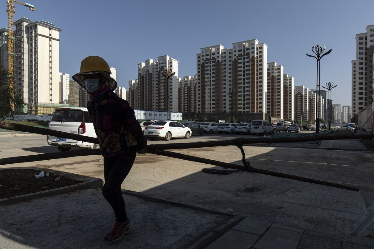 China Home Sales Slump Persists Even as Rescue Efforts Mount