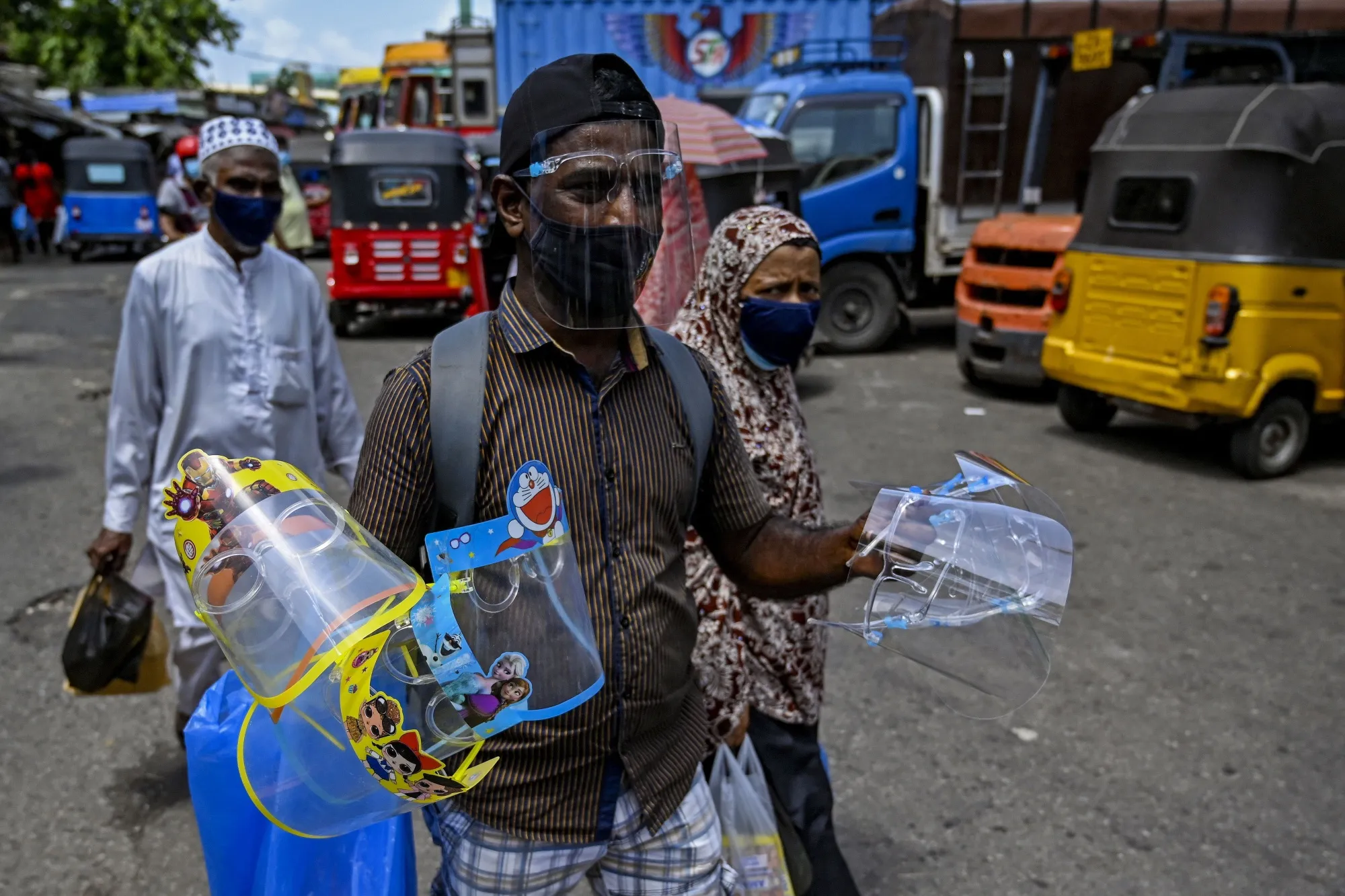 Street vendors sell face shields in Colombo, Sri Lanka.&nbsp;