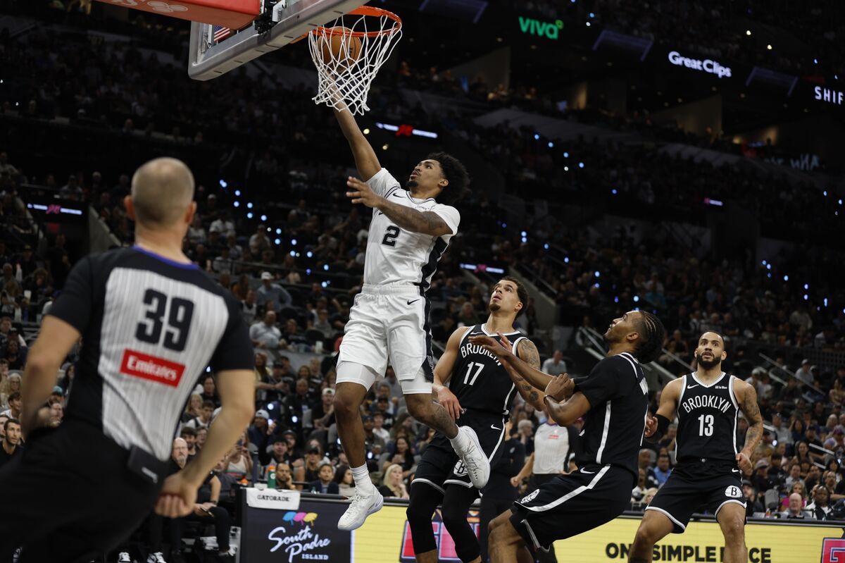 assets.bwbx.io image