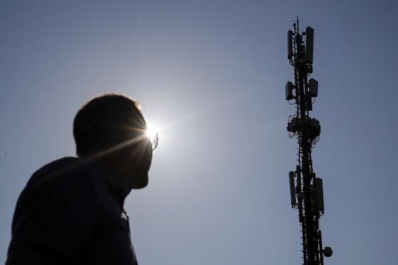 Eco-Friendly Phone Companies Brace for 5G’s Energy Bill