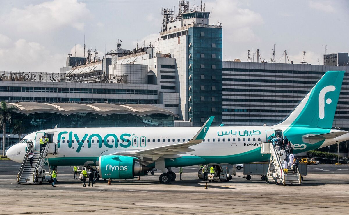 🟪"Flynas: La Compagnia Aerea Saudita Punta a 1,1 Miliardi di Dollari con l'IPO tra le Crescita del Mercato in Medio Oriente"