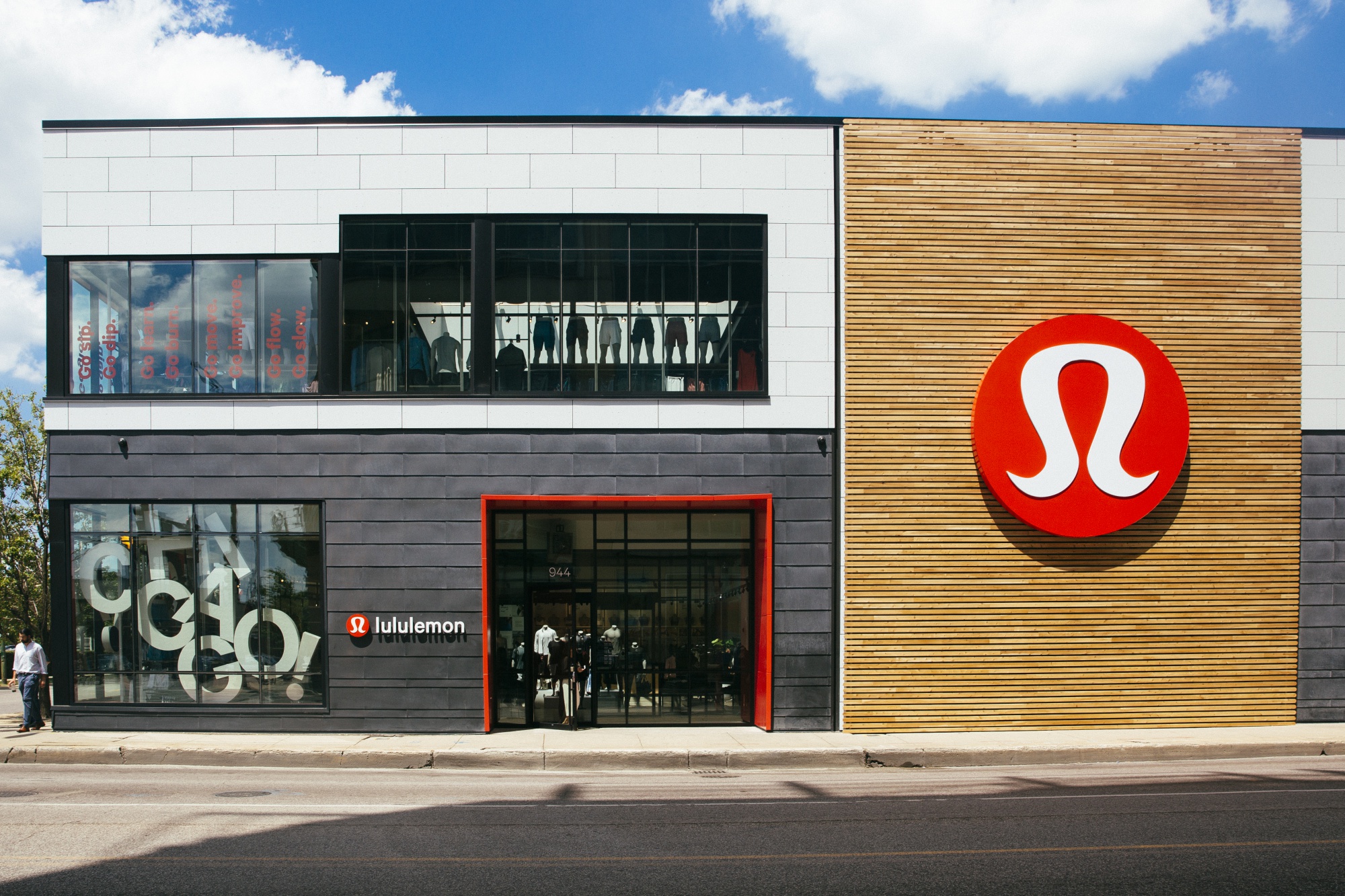Lululemon Now Being Sold in Lake Charles
