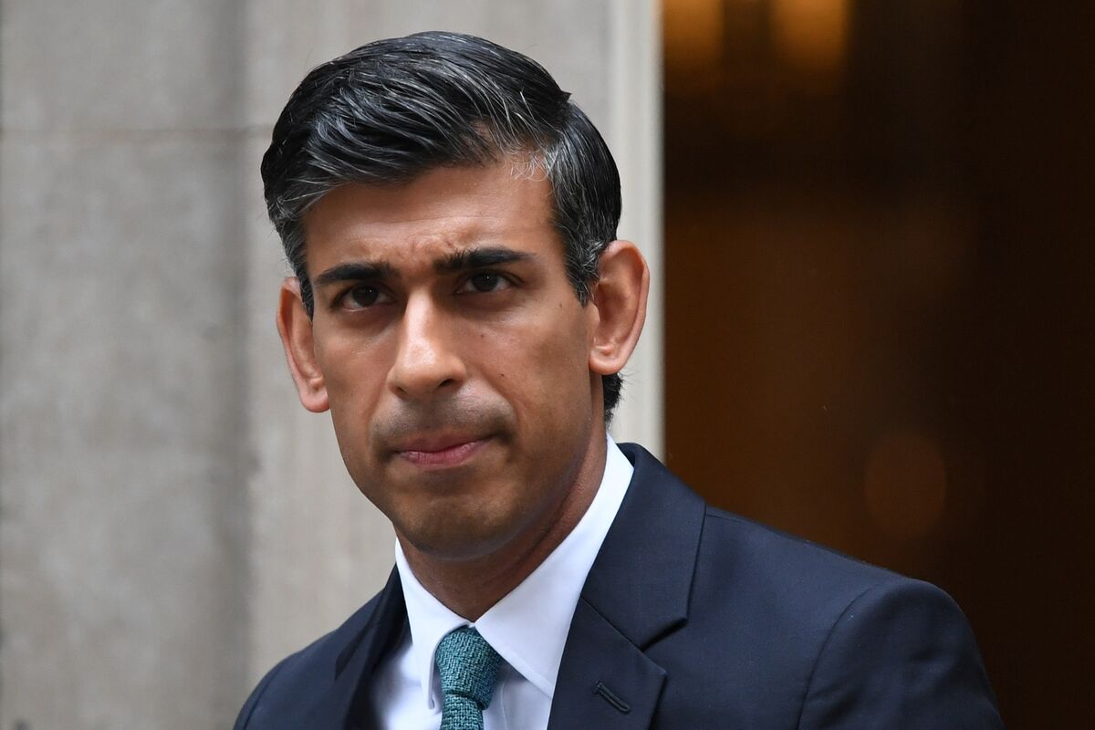 Matt Hancock WhatsApp Leak Rishi Sunak Urged to Speed Up Covid19 Probe Bloomberg