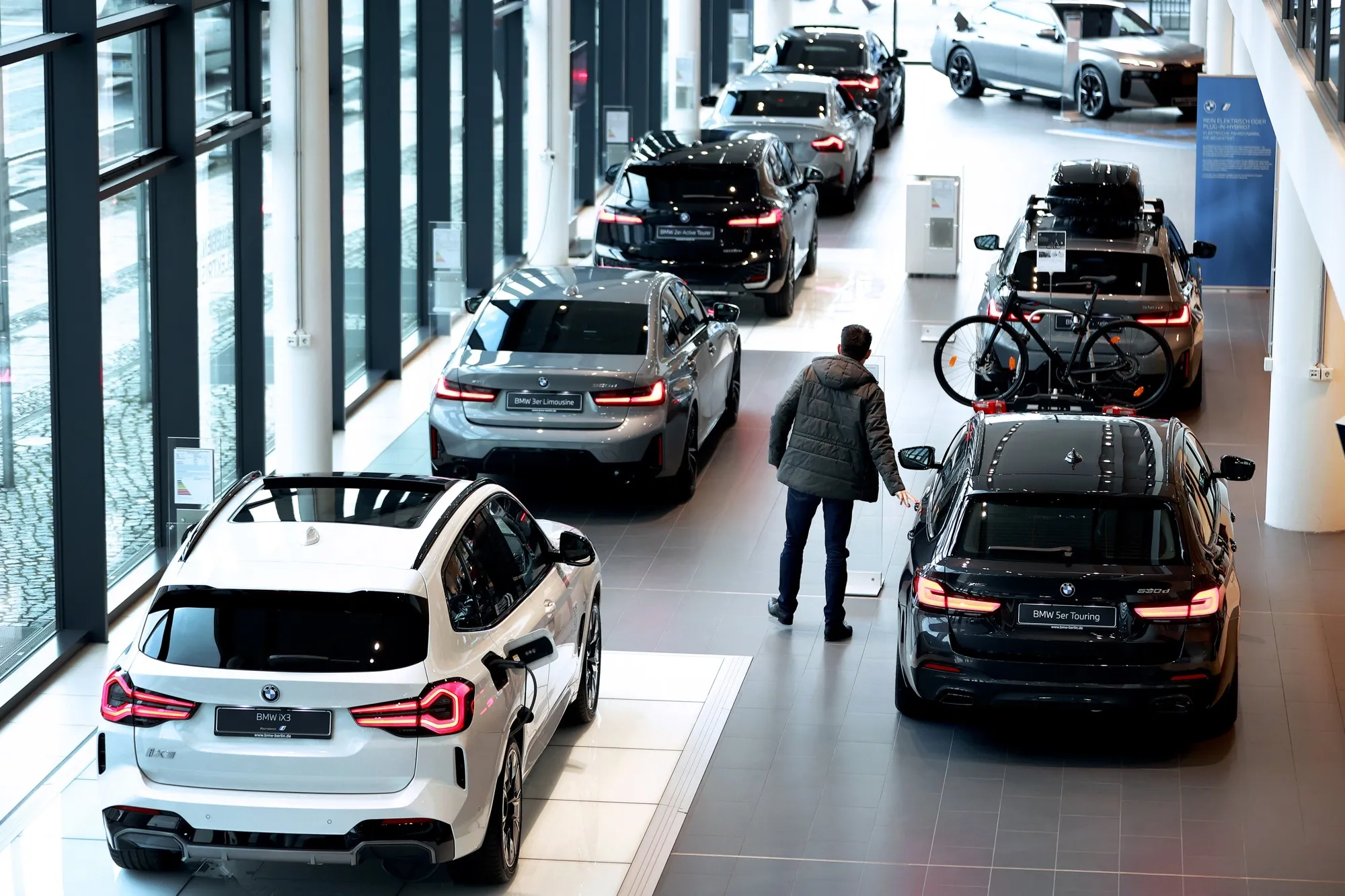 The future view by the likes of Volkswagen, and BMW deteriorated for a fifth month in June.
