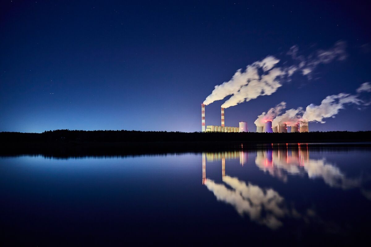 bloomberg.com - Maciej Martewicz - Polish Energy Minister Sees Future for Coal in Climate Wind Down