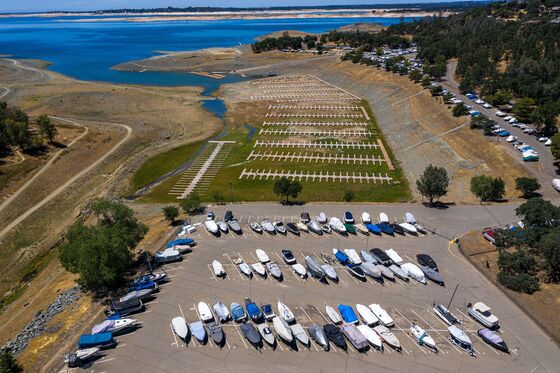 California’s Epic Drought Is Parching Reservoirs and Worrying Farmers