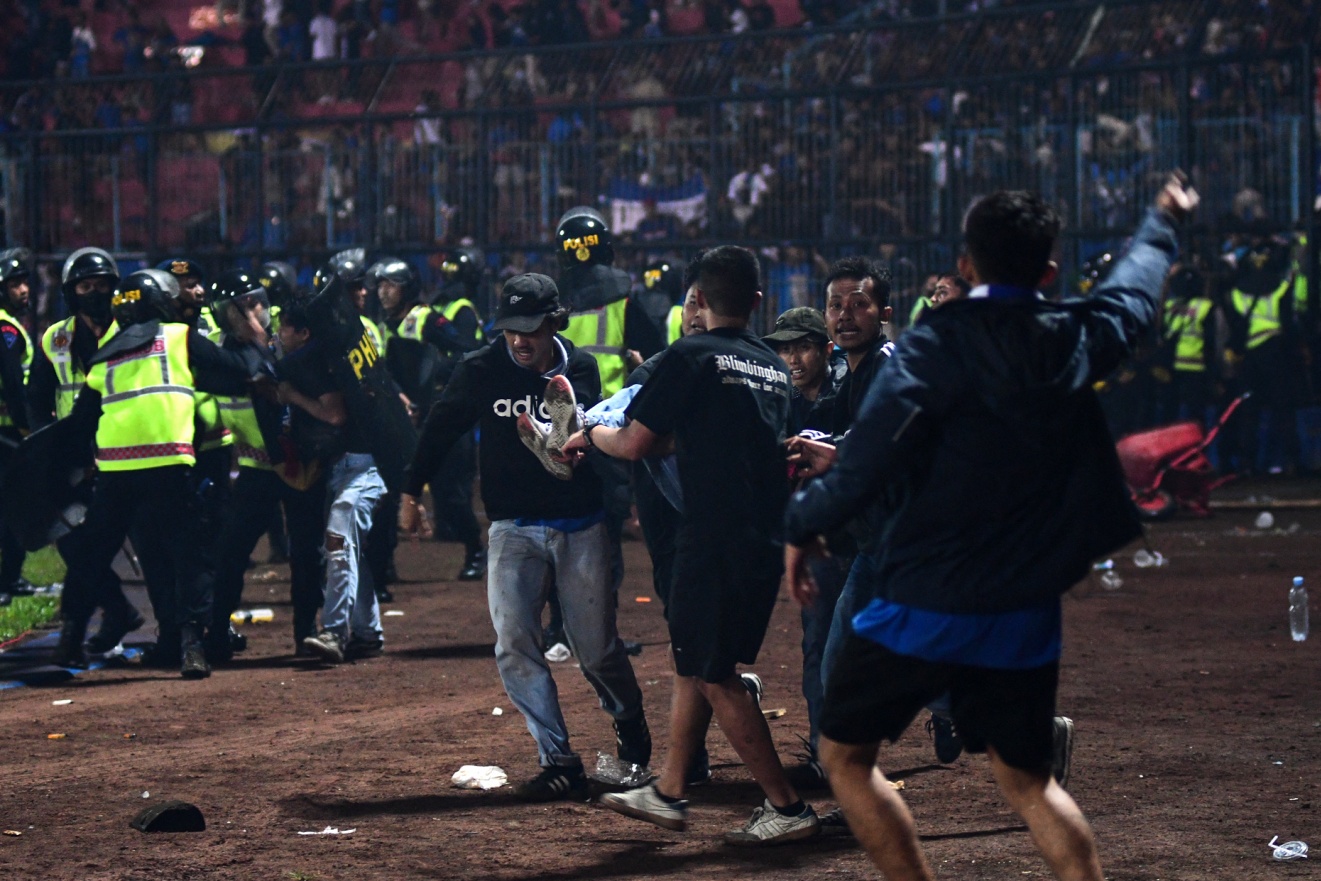 Five Mexican officials suspended over massive brawl among fans at soccer  match