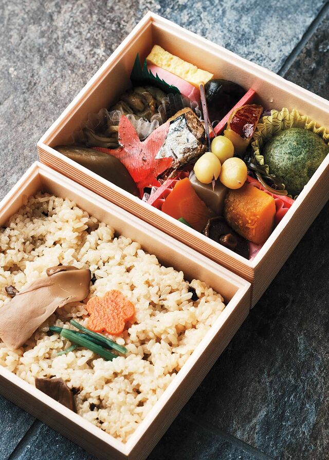 A mushroom-and-rice bento box
