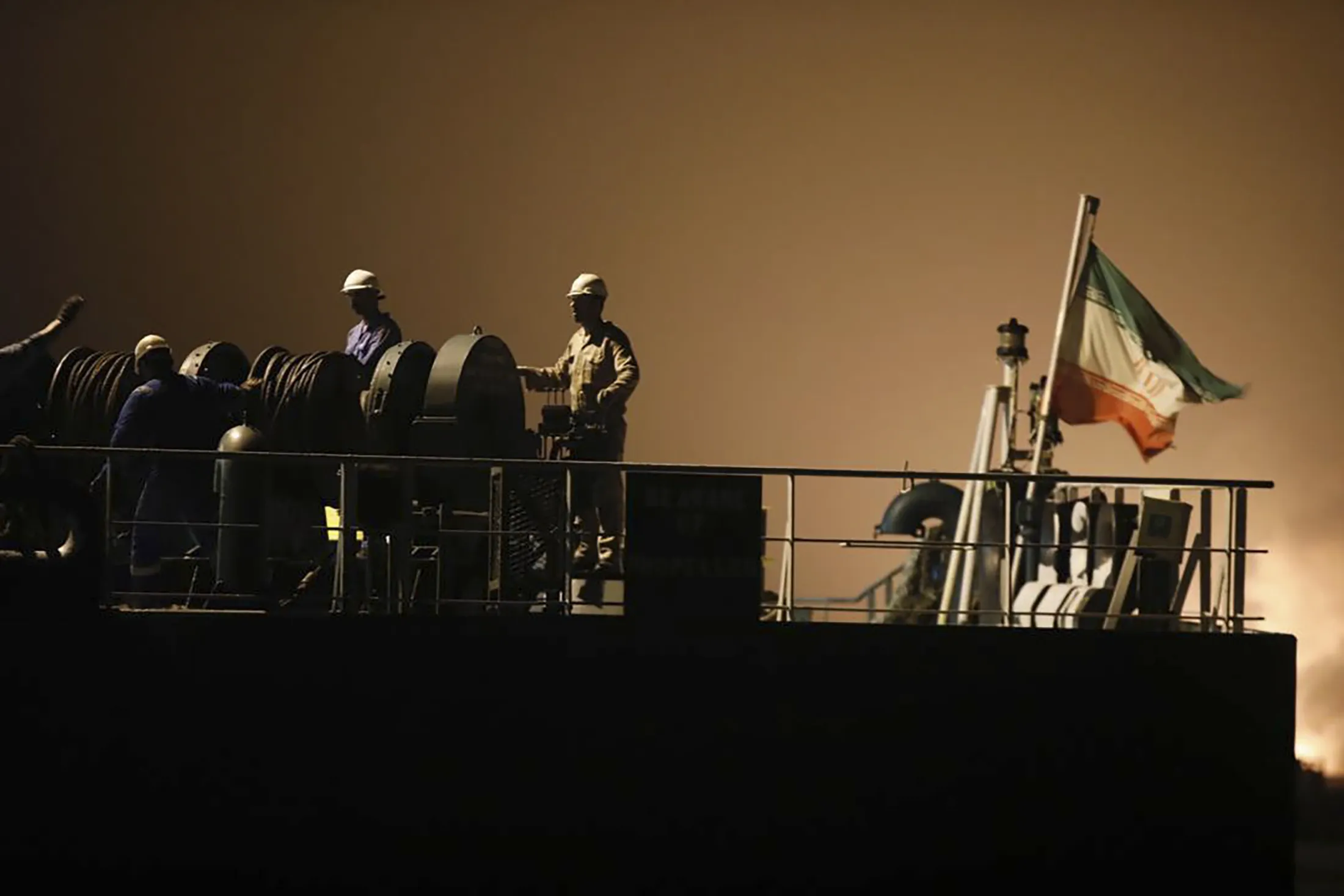 The Iranian-flagged oil tanker Fortune at the El Palito refinery on May 26.
