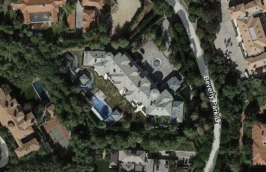 76 Beverly Park Lane