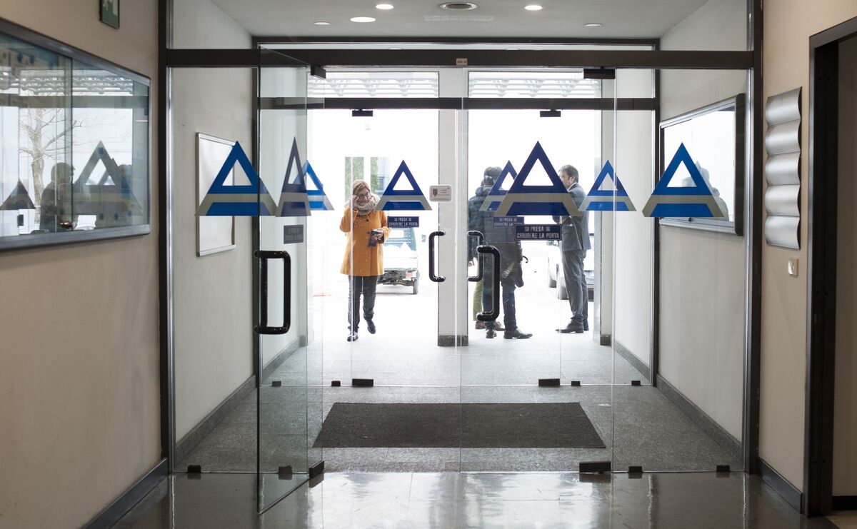 bloomberg.com - Stuart Biggs - Angelini Pharma to Buy Catalyst in Deal Worth $4.1 Billion