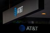 AT&T Stores Ahead Of Earnings Figures