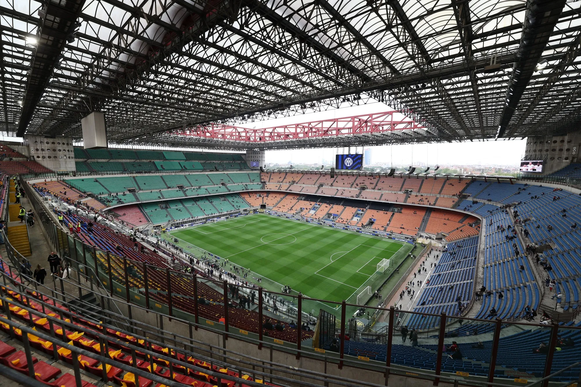 AC Milan, Inter Milan Acquire City's San Siro Stadium - Bloomberg, image size:2000x1333