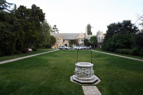 Playboy Mansion Valued at $54 Million in Lawsuit