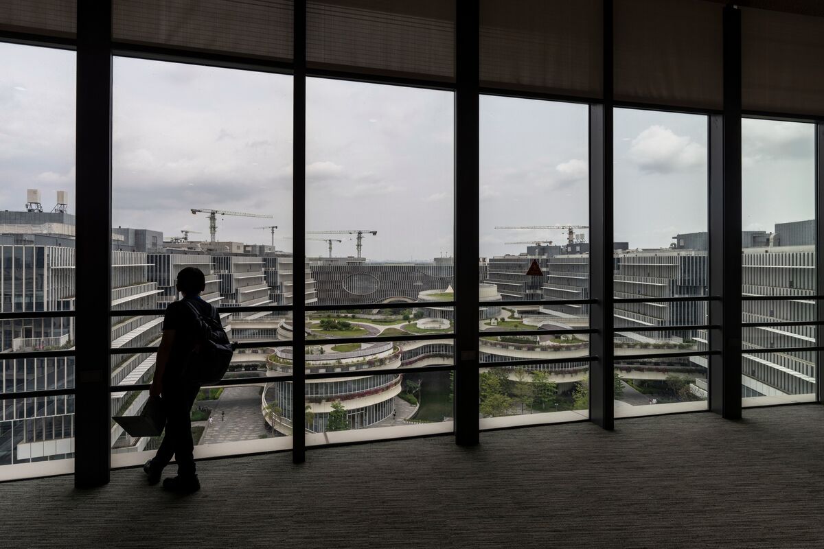 China’s Industrial Hub Risks Power Turmoil as War Hurts Brokers