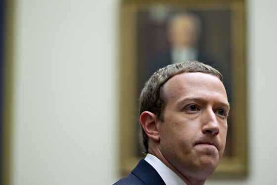 Facebook Ad Boycott Sinks Stock, Raises Pressure on Zuckerberg
