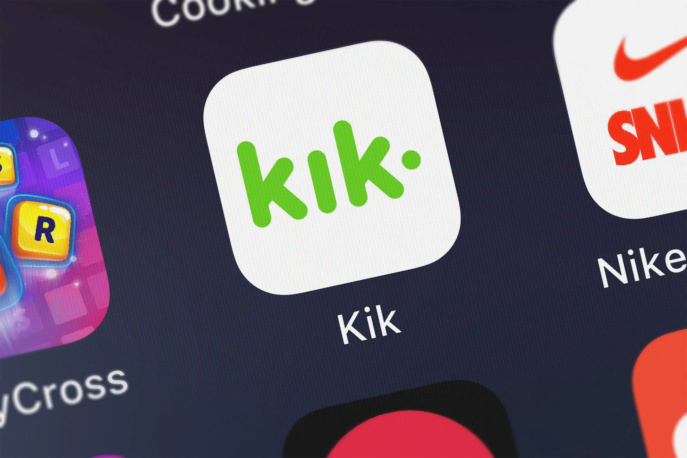 SEC Sues Kik App For Illegally Raising $100 Million in ICO - Bloomberg