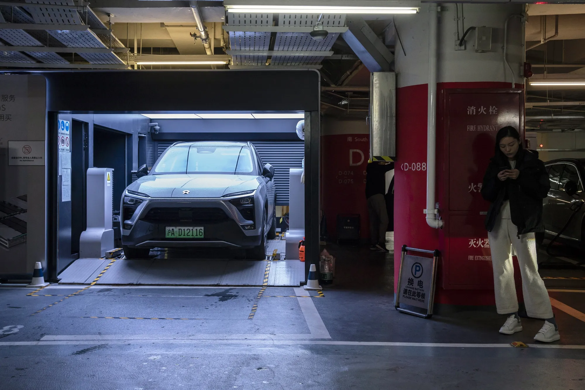 A Nio ES6 at a battery swap station in Shanghai.