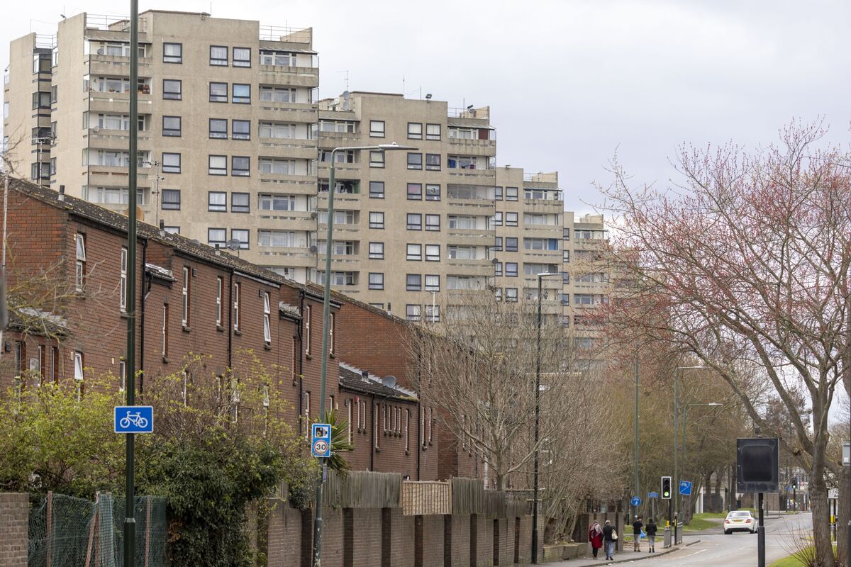 UK House Prices Stable Mortgage Rates Push Asking Prices Up Fastest in