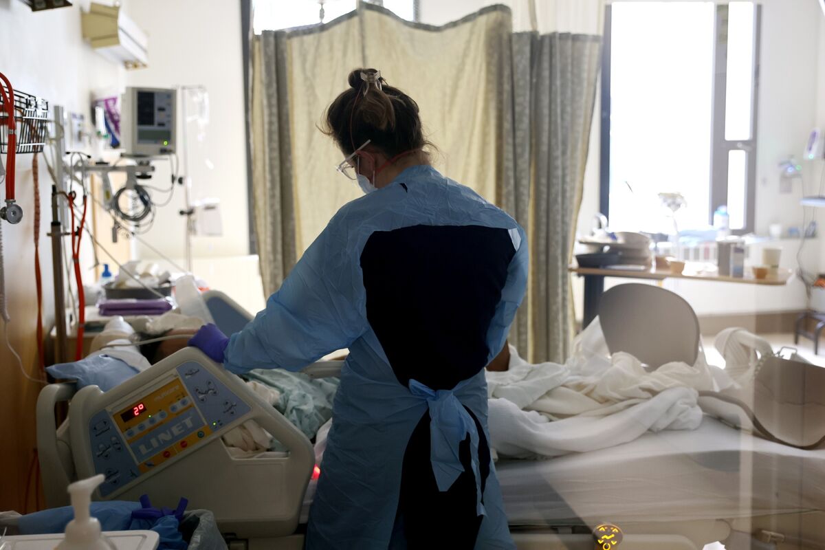 The US Needs More Nurses. Here's How to Fix the Shortage - Bloomberg