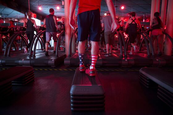 Barry’s Bootcamp Said to Weigh Potential $700 Million Sale